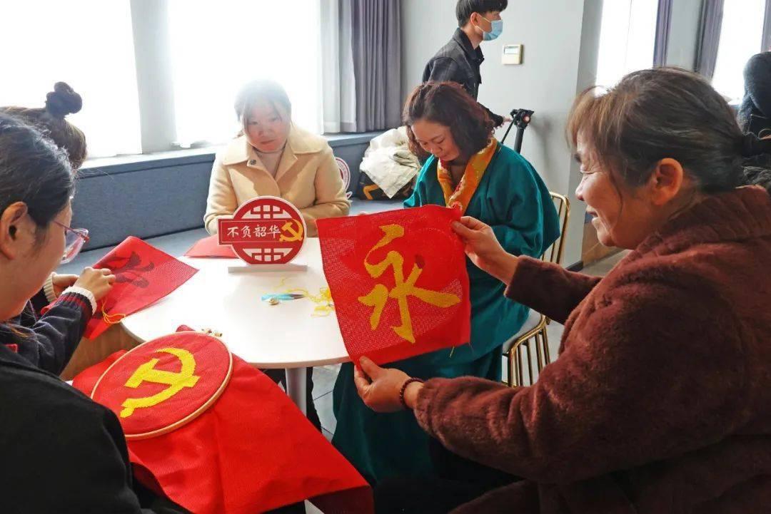 廊坊：文化宣讲送祝福 翰墨飘香迎新春